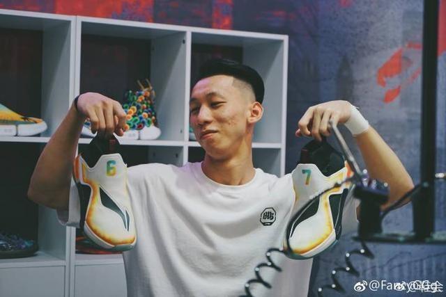 林书豪NBA数据总得分，从落选秀到林疯狂，那些数字背后的故事
